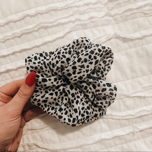 Party Animal Scrunchie Collection 4 Pack - Picture 2 of 5